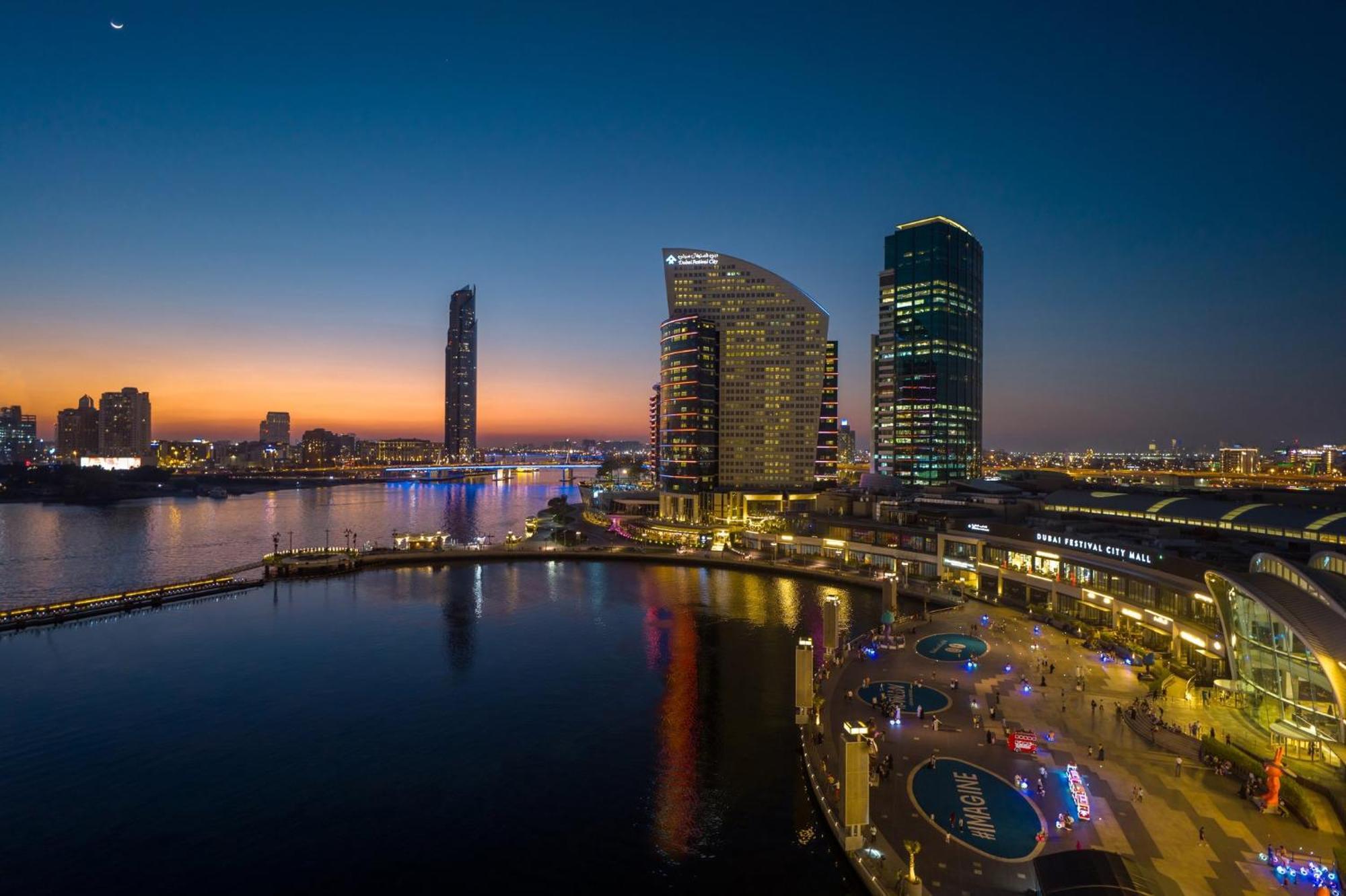 Intercontinental Dubai Festival City By Ihg Exterior foto Marina skyline